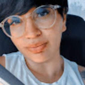 Meet your Posher, Janessa